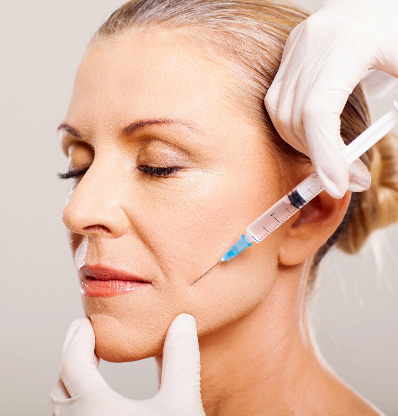 Injections de botox et d’acide hyaluronique